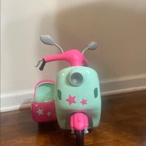 Abercrombie Kids Pink and Green Toy Car with Decorative Stars